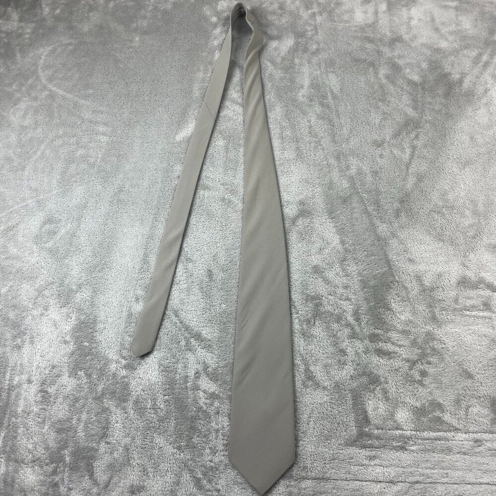 Geoffrey Beene Men's Classic 100% Polyester Neck Tie - Picture 2 of 6